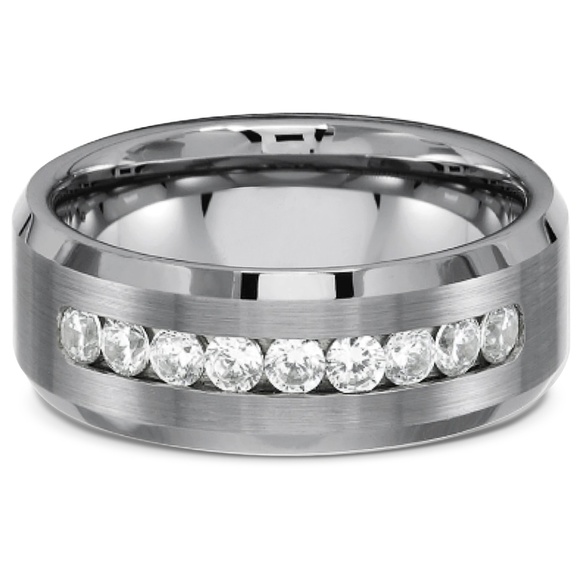 Men's Solid Titanium Comfort Fit Wedding Band - Picture 2 of 3